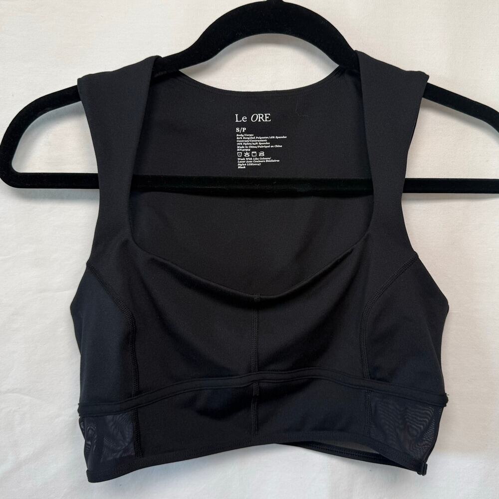 Le ORE Andria Scoop-Neck Sports Bra, Black, Size Small